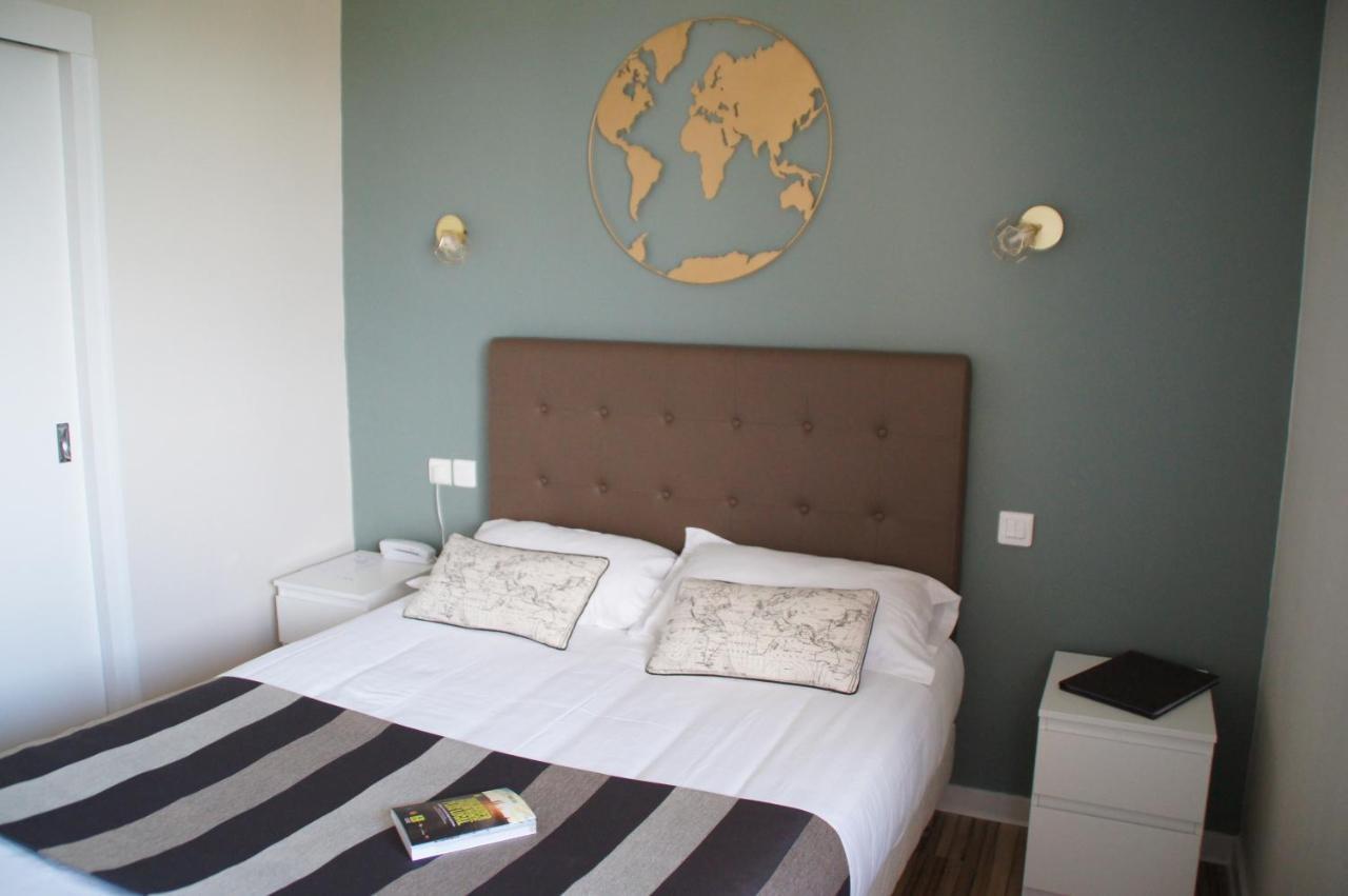 Hotel Logis De La Bruyere 3*