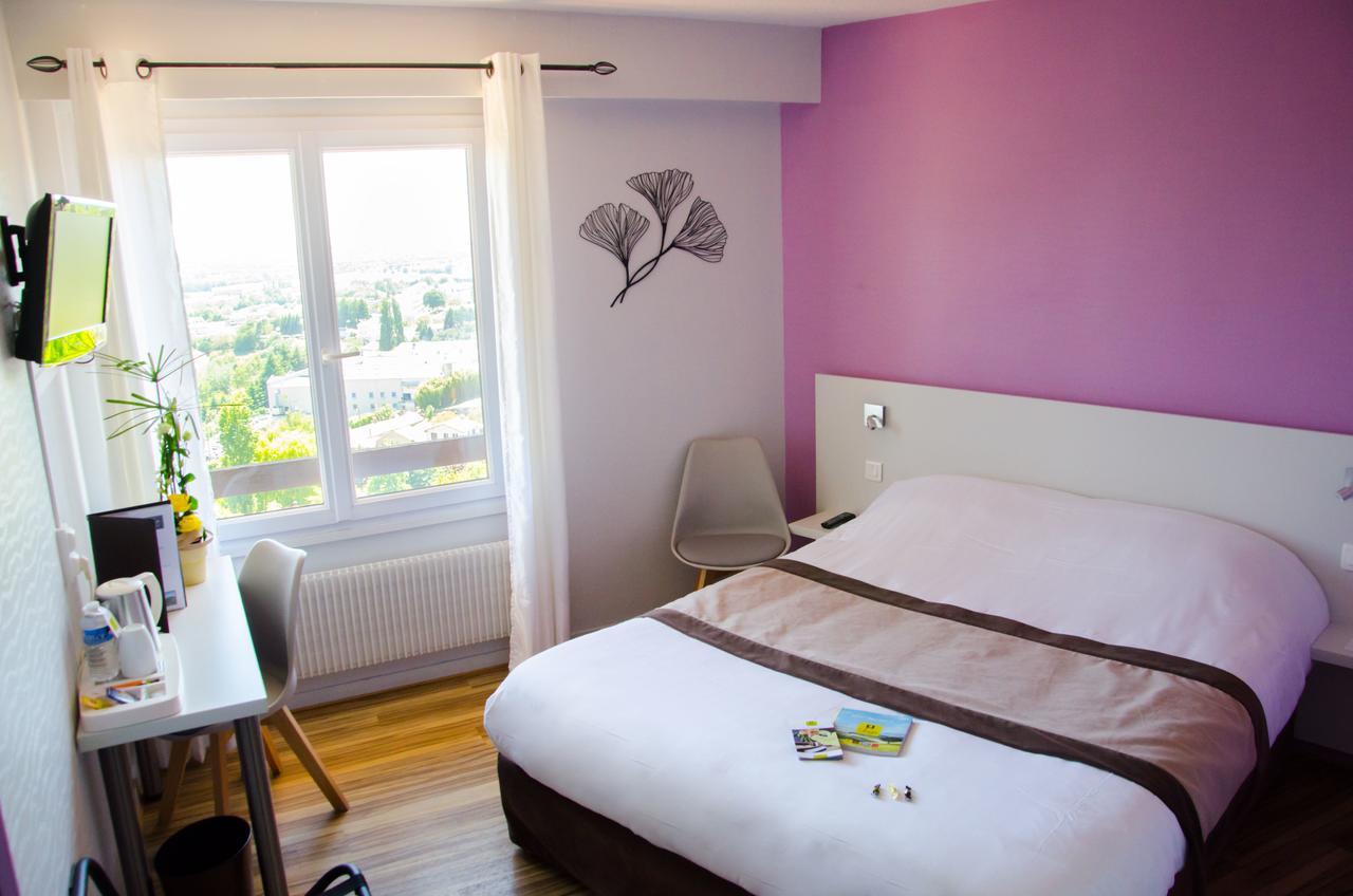 Logis De La Bruyere Hotel