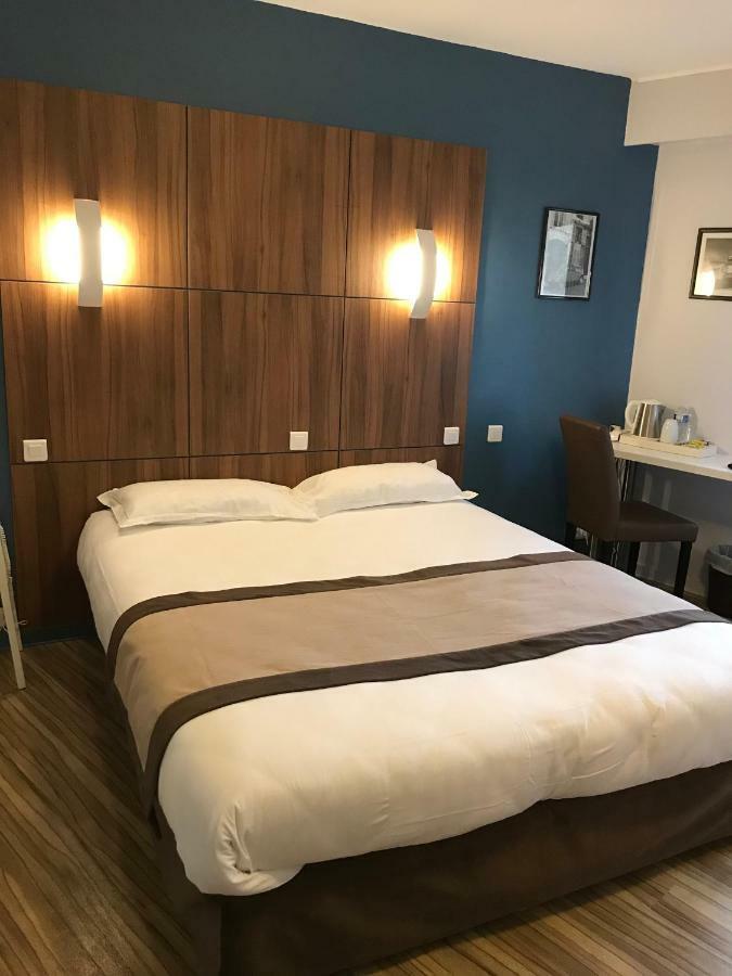 Logis De La Bruyere Hotel Pouzauges